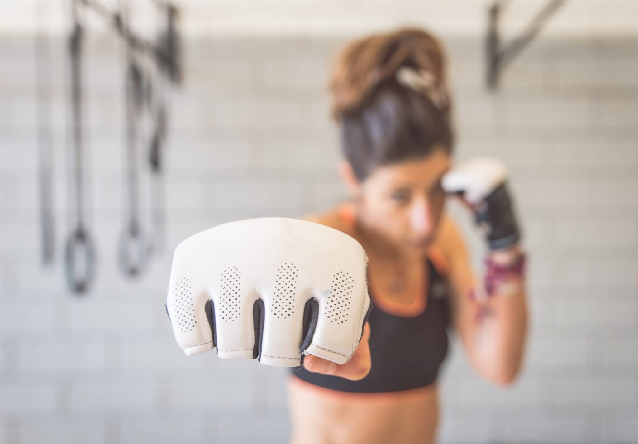Complex movement patterns like kickboxing can improve memory and brain connectivity more than repetitive exercise.